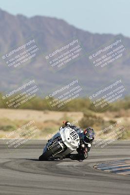 media/Oct-04-2025-CVMA (Sat) [[408bcdd6e4]]/Race 14-500-400-350 Supersport/